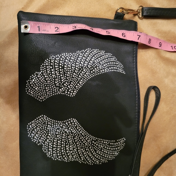 Purse - Picture 2 of 6